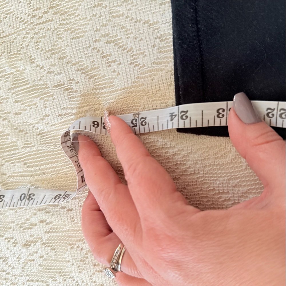 Good American lace up side pants - Picture 8 of 9